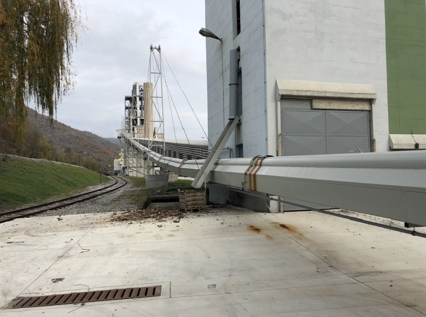 氣墊帶式輸送機(jī)